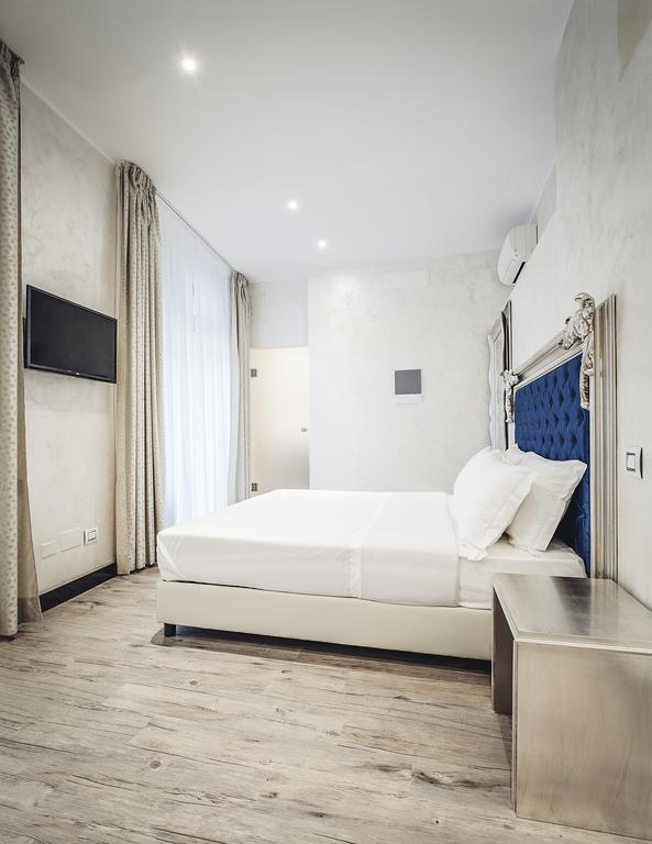 Arena Easy Suites Guesthouse Verona Bagian luar foto